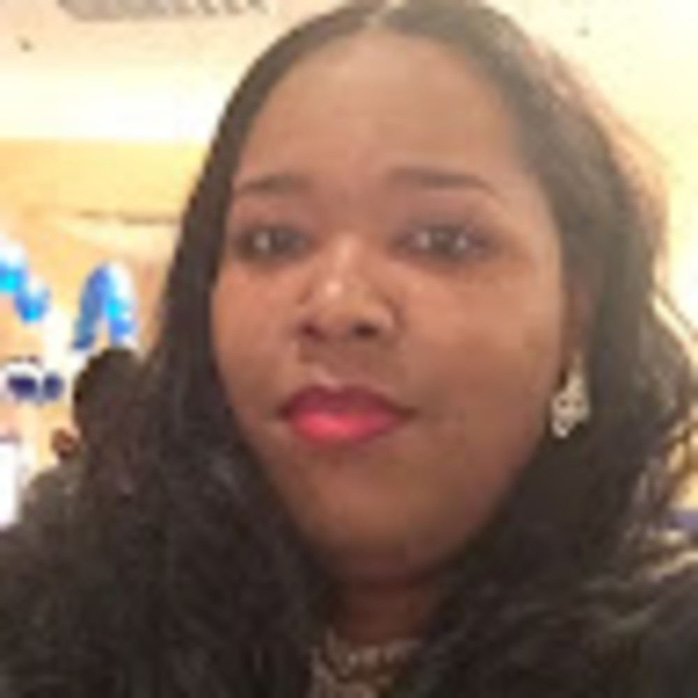 Meet your Posher, Toya
